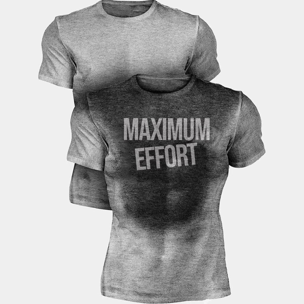 Maximum Effort Baskılı Tişört — kuruyken boş — baskı görünmüyor, terleyince MAXIMUM EFFORT (yan yana karşılaştırma)